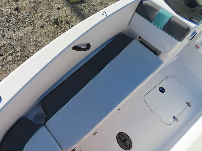 Slide: The Image of Tahoe T18 2025 - 18