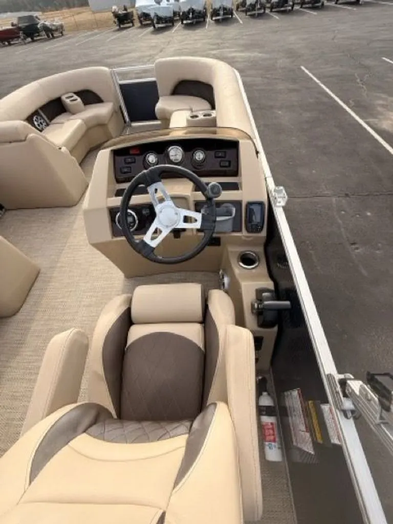 Slide: The Image of Bennington 21SLXP 2018 - 4