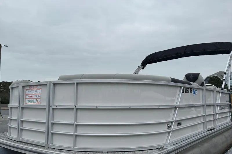 Slide: The Image of 2025 Berkshire 22RFX LE 2.75 pontoon boat with canopy, for sale. - 4