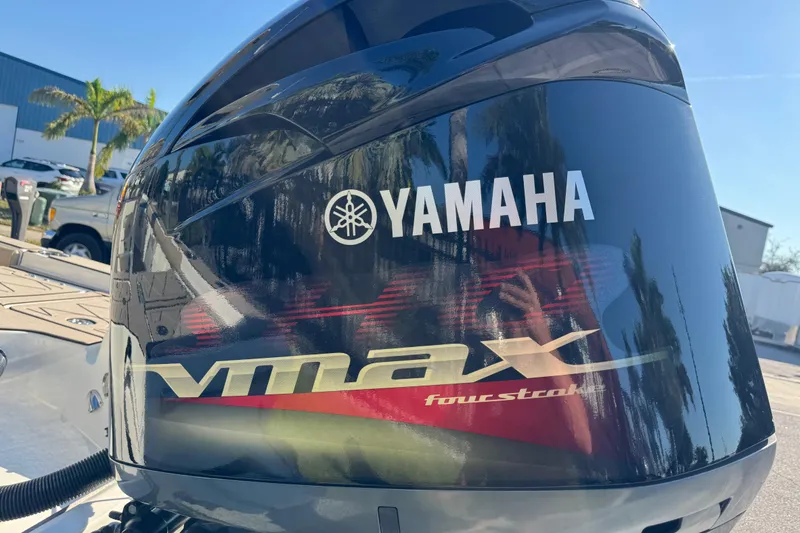 Slide: The Image of Yamaha VMAX four-stroke engine on 2019 Key West 230 Bay Reef boat. - 23