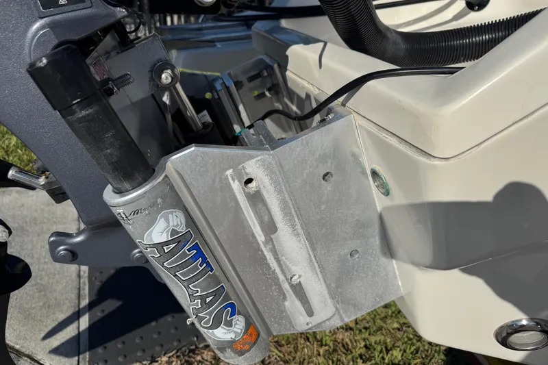 Slide: The Image of Close-up of 2019 Key West 230 Bay Reef boat's Atlas hydraulic jack plate. - 26
