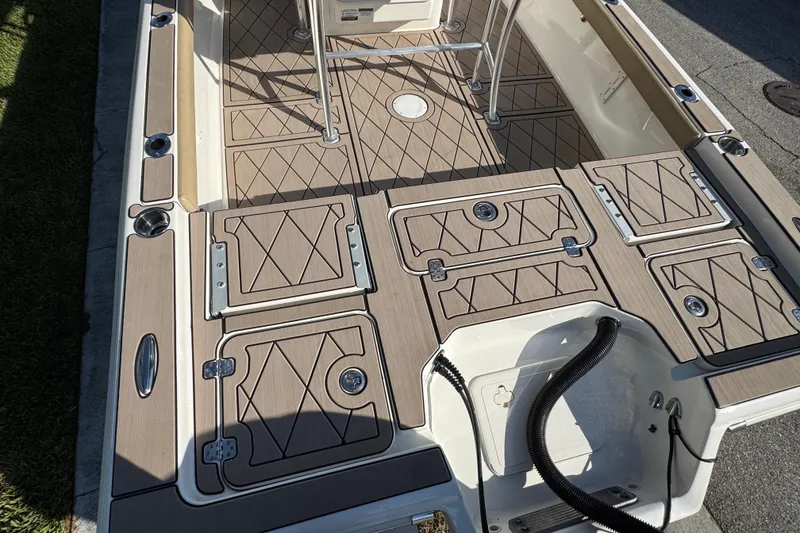 Slide: The Image of Key West 230 Bay Reef 2019 - 53