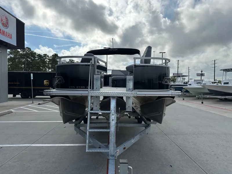 Slide: The Image of Avalon Venture 85 Quad Fish - 21' 2026 - 5