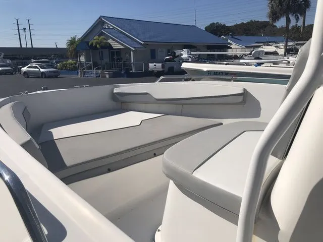 Slide: The Image of Key Largo 181 Bay Boat 2022 - 8