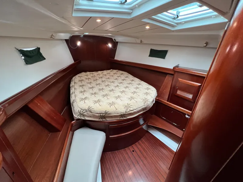 Slide: The Image of Beneteau 473 2004 - 53