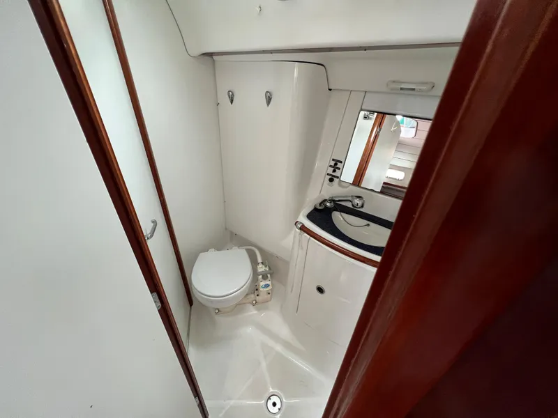 Slide: The Image of Beneteau 473 2004 - 67