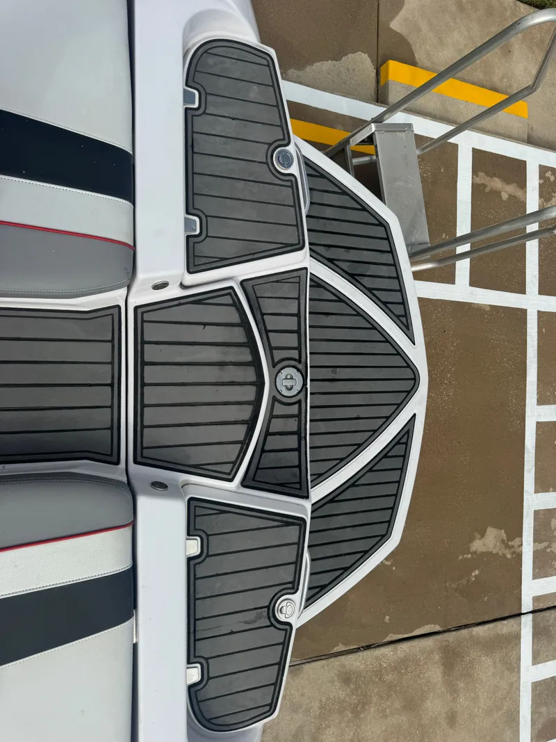 Slide: The Image of Air Nautique AIR NAUTIQUE 230 2012 - 10