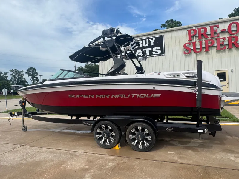 Slide: The Image of Air Nautique AIR NAUTIQUE 230 2012 - 7