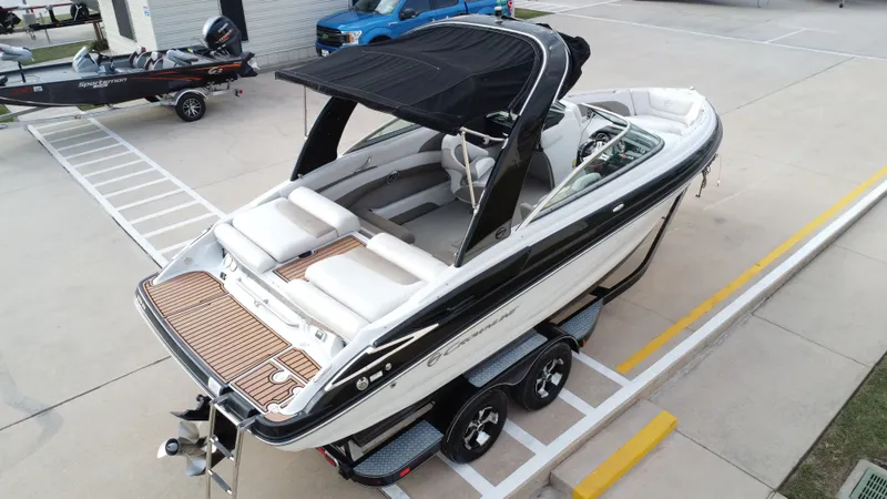Slide: The Image of Crownline Boats 235 SS 2014 - 15