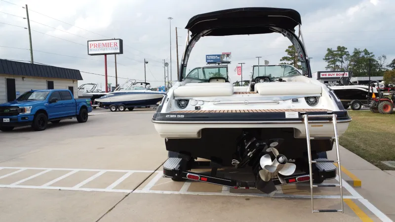 Slide: The Image of Crownline Boats 235 SS 2014 - 5