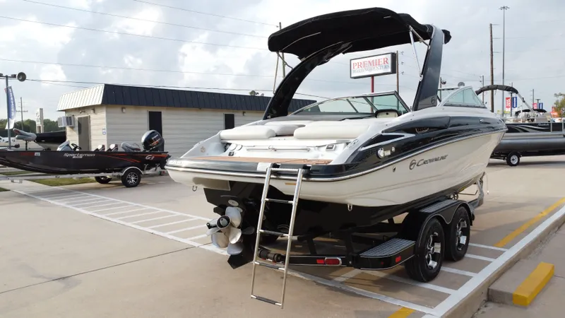 Slide: The Image of Crownline Boats 235 SS 2014 - 6