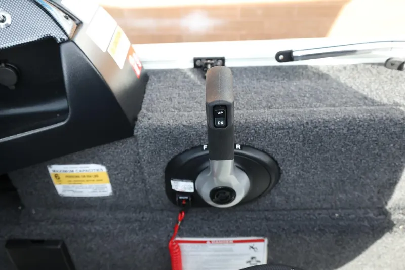 Slide: The Image of Control lever of 2026 Lowe Fishing Machine 1675 WT boat interior. - 23