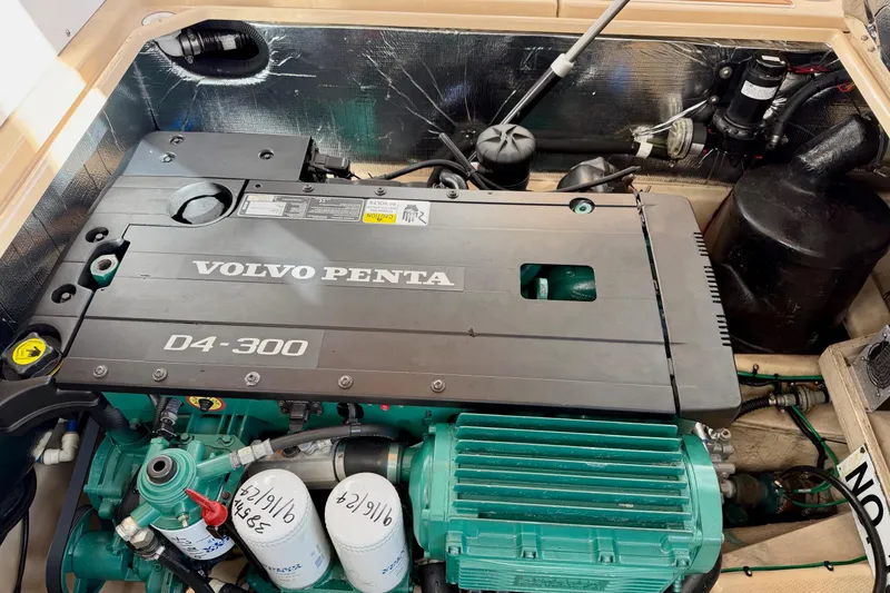 Slide: The Image of Volvo Penta D4-300 engine in 2018 Ranger Tugs R-29 CB boat. - 21