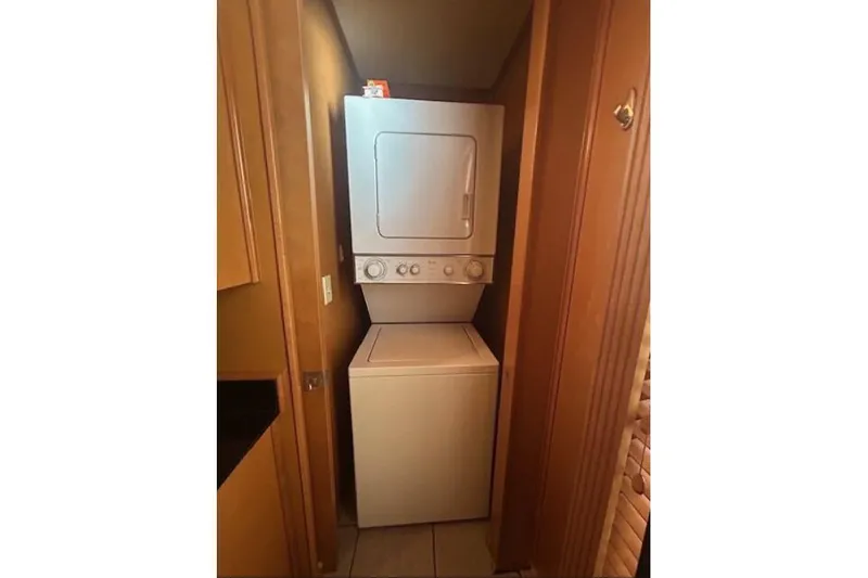 Slide: The Image of Stacked washer and dryer in 2007 Sumerset Lakeview HD houseboat interior. - 21