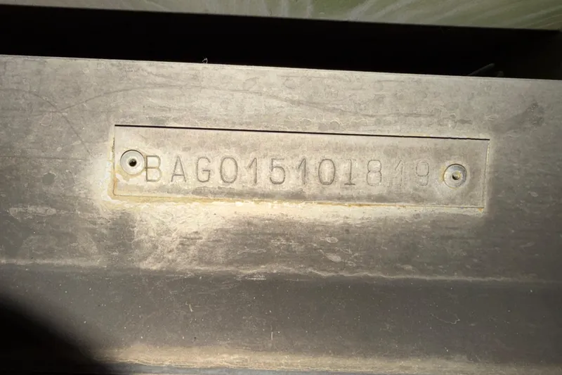 Slide: The Image of 2019 Bentley Pontoons 220/223 Cruise hull identification number plate. - 10