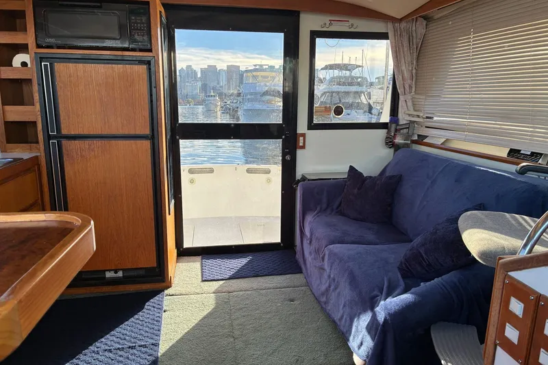 Slide: The Image of HI-Star 40 - Looking Aft - 2