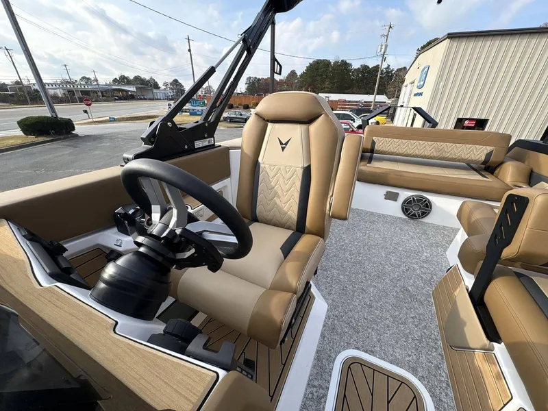 Slide: The Image of Revel RS25 2026 - 22