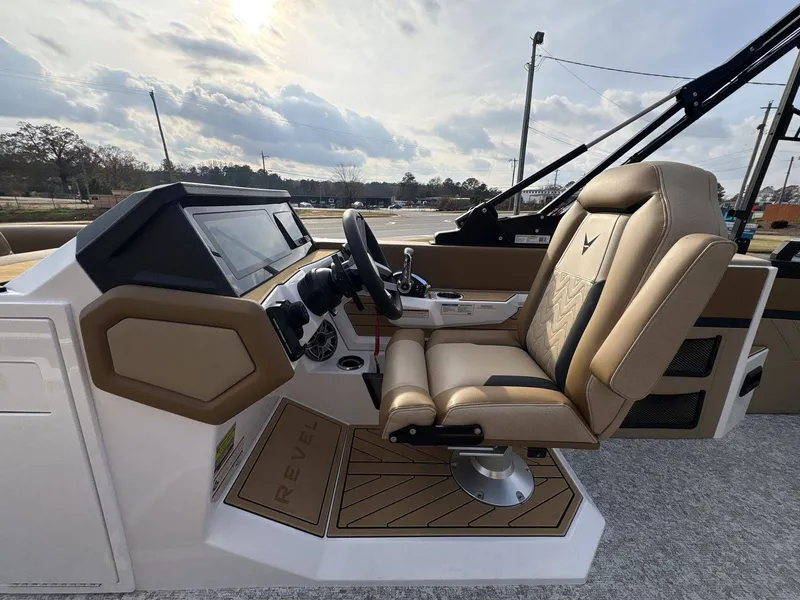 Slide: The Image of Revel RS25 2026 - 38