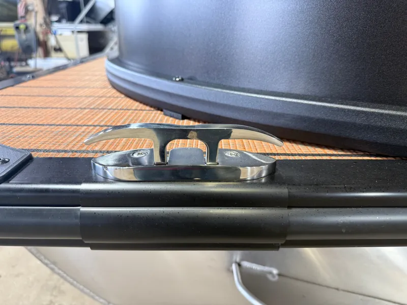 Slide: The Image of Bentley Pontoons Elite 223 Admiral Quad Lounge Tritoon 2026 - 43