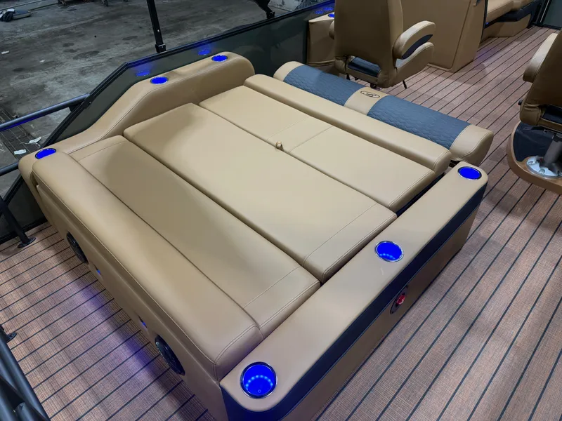 Slide: The Image of Bentley Pontoons Elite 200HP 223 Swingback Tritoon 2026 - 21