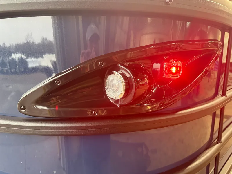 Slide: The Image of Bentley Pontoons Legacy 223 Swingback Tritoon & Honda 4-Stroke EFI 2026 - 41