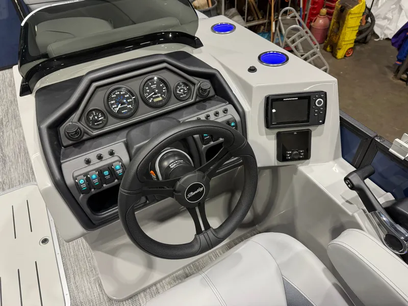 Slide: The Image of Bentley Pontoons Legacy 200HP Swingback 223 Tritoon 2026 - 13