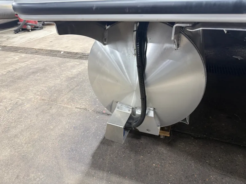 Slide: The Image of Bentley Pontoons Legacy 200HP Swingback 223 Tritoon 2026 - 45