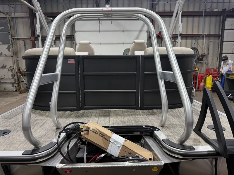 Slide: The Image of Bentley Pontoons Legacy 223 Navigator Quad Lounge Tritoon & Honda 4-Stroke EFI 2026 - 47