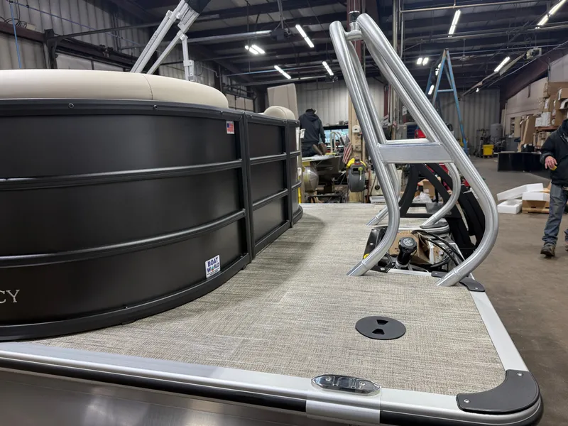 Slide: The Image of Bentley Pontoons Legacy 223 Navigator Quad Lounge Tritoon & Honda 4-Stroke EFI 2026 - 49