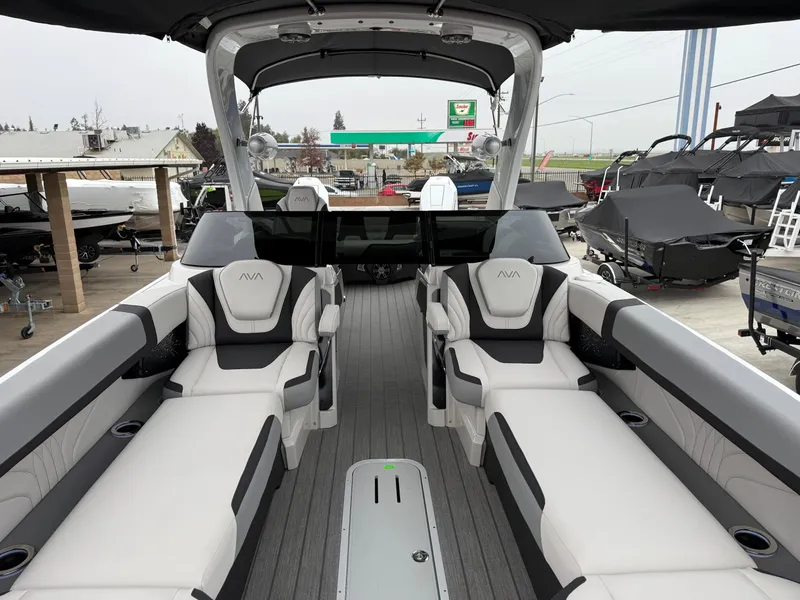 Slide: The Image of Avalon 27' Excalibur CARBON SERIES Elite Windshield w/ Twin 400HP & JOYSTICK CONTROLS! 2026 - 16