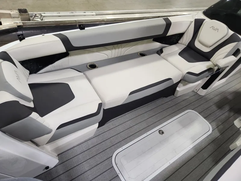 Slide: The Image of Avalon 27' Excalibur CARBON SERIES Elite Windshield w/ Twin 400HP & JOYSTICK CONTROLS! 2026 - 2