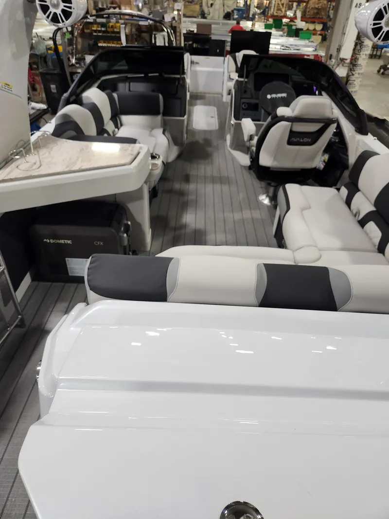 Slide: The Image of Avalon 27' Excalibur CARBON SERIES Elite Windshield w/ Twin 400HP & JOYSTICK CONTROLS! 2026 - 3