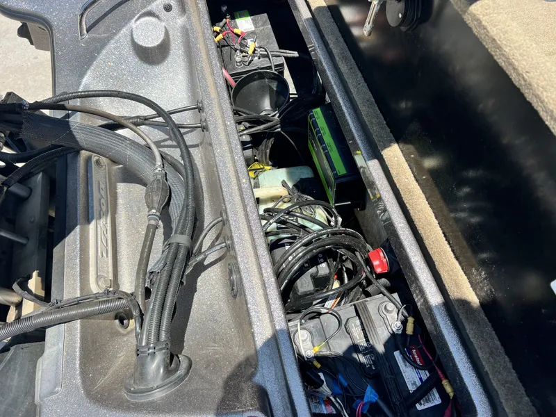 Slide: The Image of Triton 189 TrX 2015 - 13