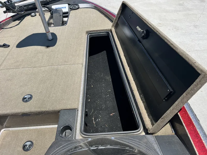 Slide: The Image of Triton 189 TrX 2015 - 21