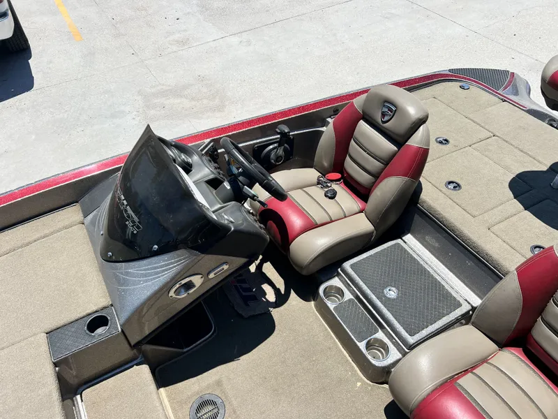 Slide: The Image of Triton 189 TrX 2015 - 23