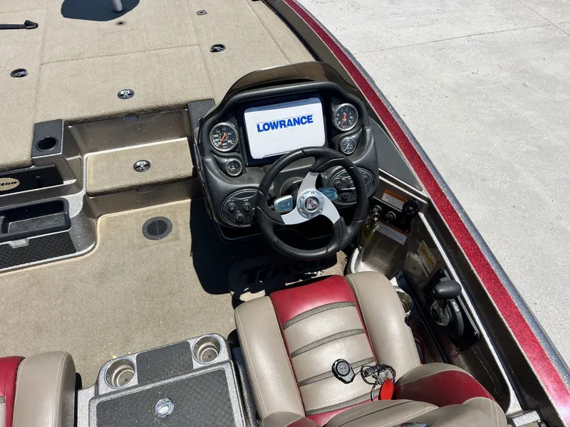 Slide: The Image of Triton 189 TrX 2015 - 9