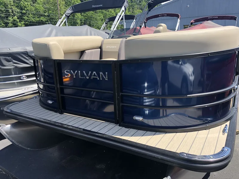 Slide: The Image of Sylvan Mirage 8520 Cruise 2026 - 4