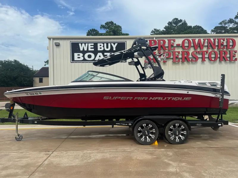 Slide: The Image of Air Nautique AIR NAUTIQUE 230 2012 - 1