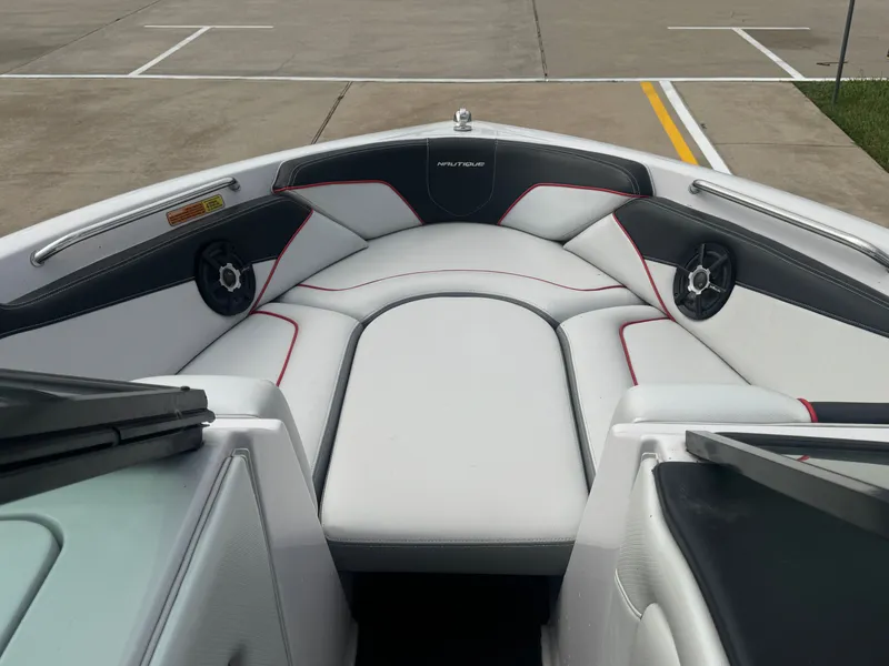 Slide: The Image of Air Nautique AIR NAUTIQUE 230 2012 - 12