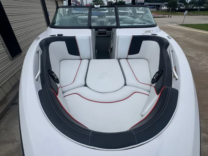 Slide: The Image of Air Nautique SUPER AIR NAUTIQUE 230 2012 - 13