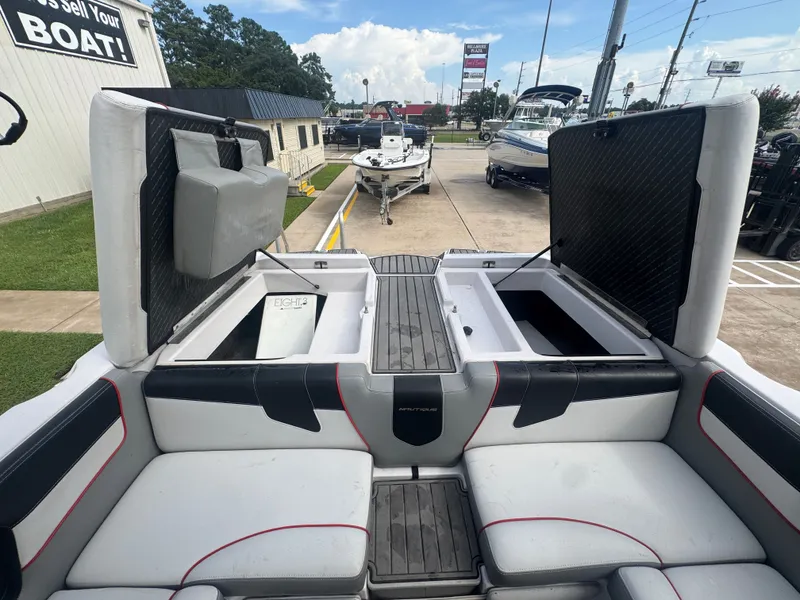 Slide: The Image of Air Nautique SUPER AIR NAUTIQUE 230 2012 - 25