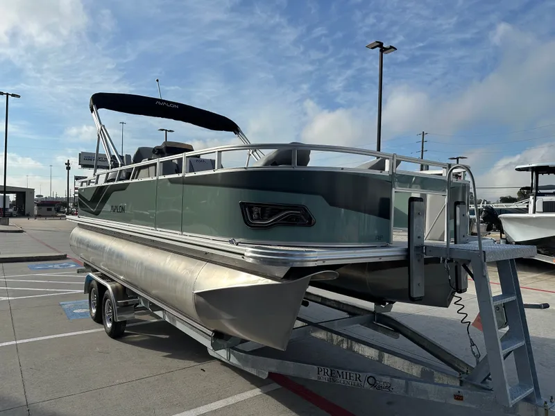 Slide: The Image of Avalon Venture 85 Rear Fish - 21' 2026 - 6