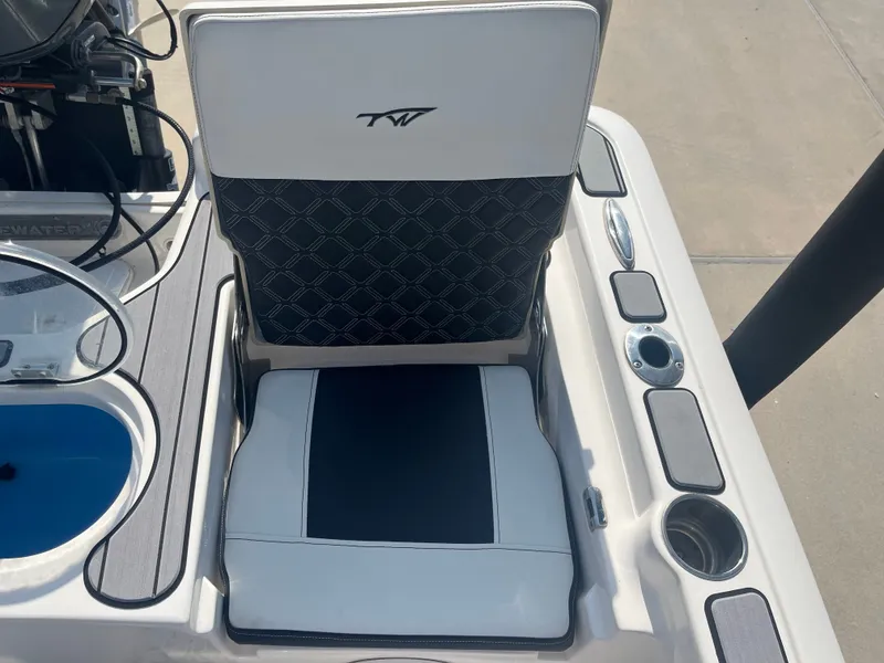 Slide: The Image of Tidewater 2110 Bay Max 2021 - 25