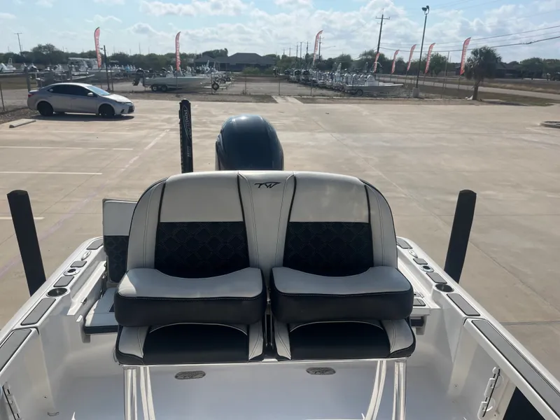 Slide: The Image of Tidewater 2110 Bay Max 2021 - 28