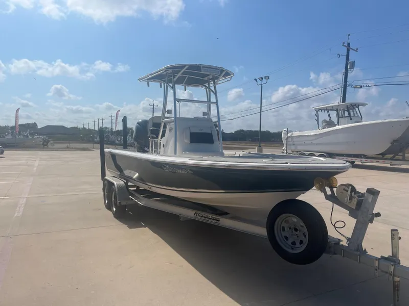 Slide: The Image of Tidewater 2110 Bay Max 2021 - 6