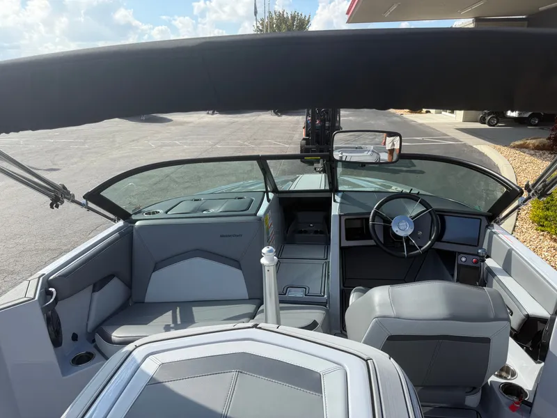 Slide: The Image of MasterCraft ProStar 2025 - 12