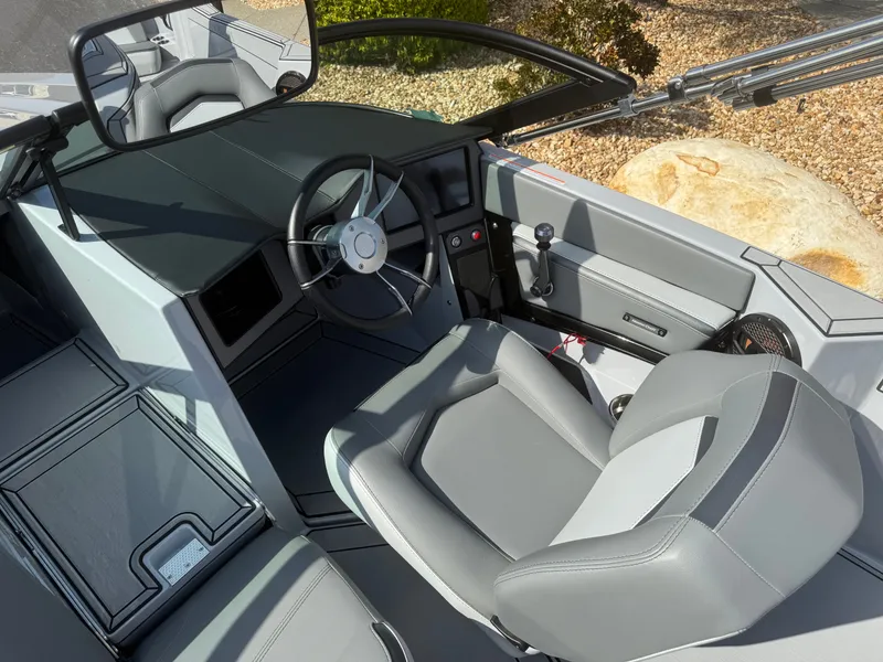 Slide: The Image of MasterCraft ProStar 2025 - 13