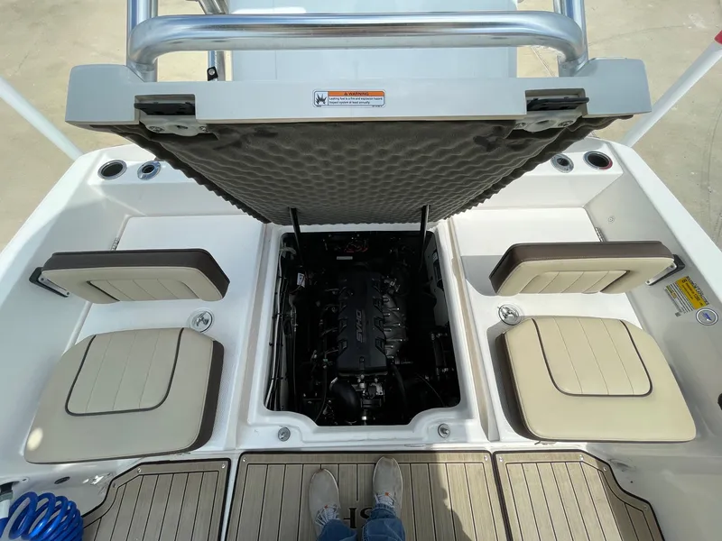 Slide: The Image of Yamaha 195 FSH 2022 - 15