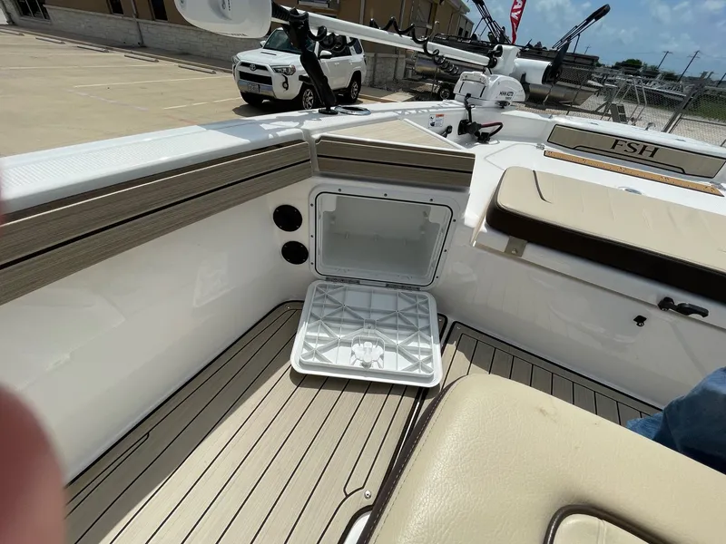 Slide: The Image of Yamaha 195 FSH 2022 - 26