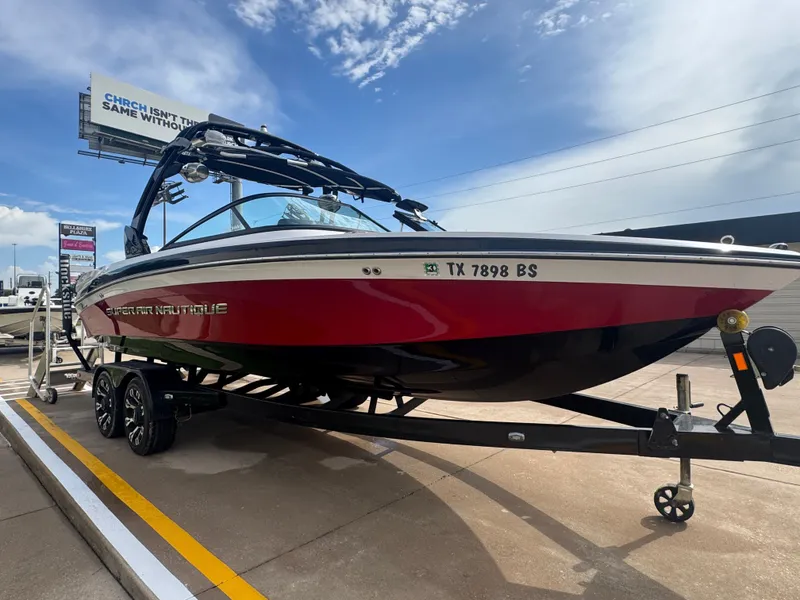 Slide: The Image of Air Nautique SUPER AIR NAUTIQUE 230 2012 - 3